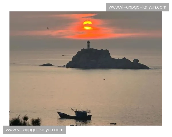 蔚蓝色的终极博弈：当罗森遇见大海，谁才是都市灵魂的治愈孤岛？